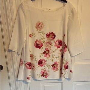 Chic Floral Women's Blouse in White and Pink